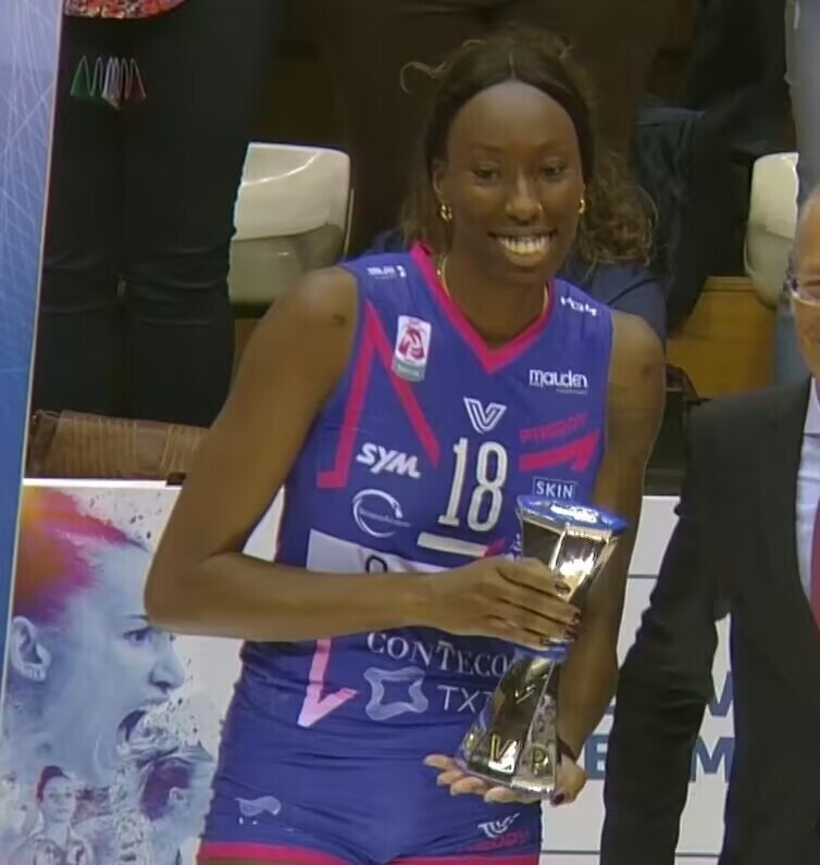 落败, 攻传配合欠, 米兰女排接 落败, 攻传配合欠, 米兰女排接