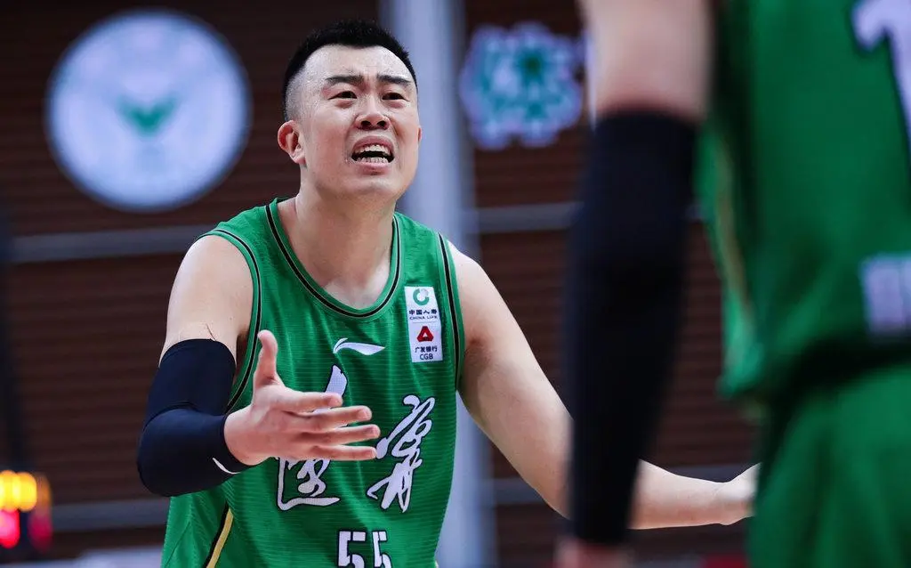 余嘉豪离开, 不错的输出, 辽篮少韩德